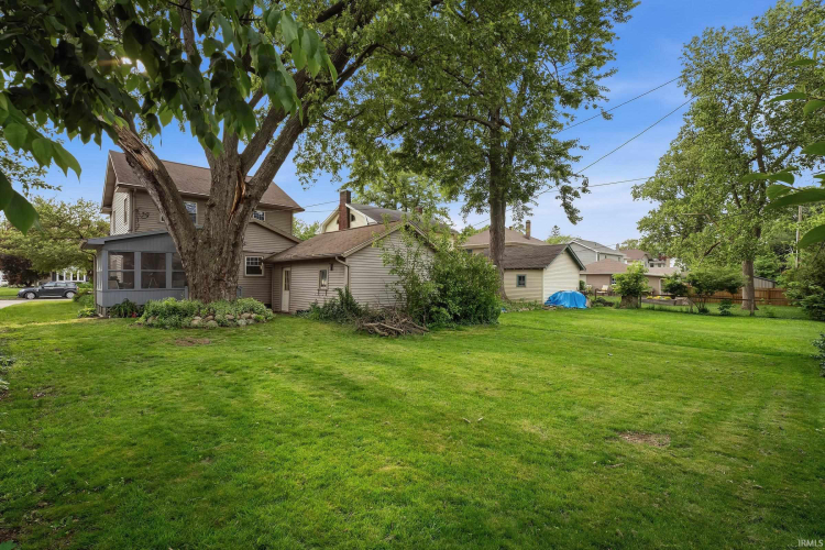 Listing Image 7