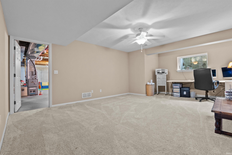 Listing Image 24