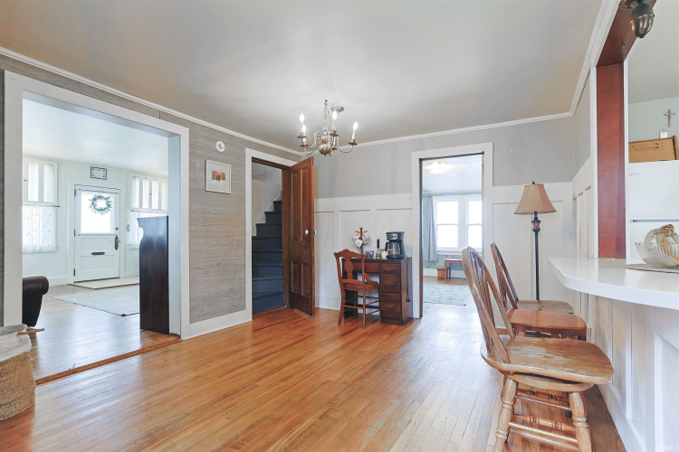 Listing Image 13