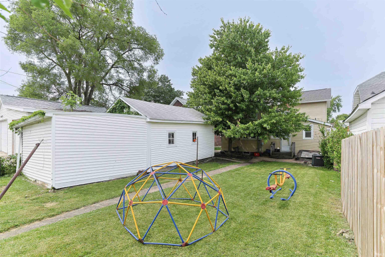 Listing Image 32