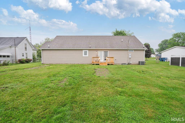 Listing Image 24
