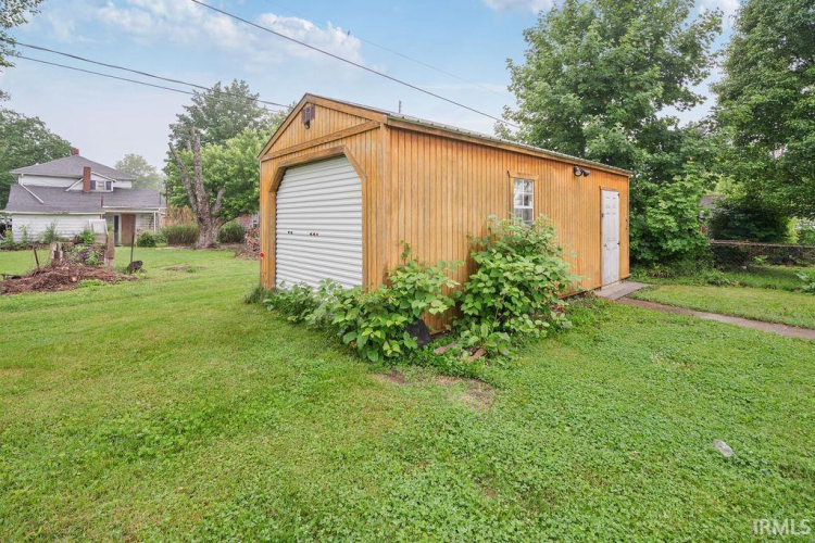 Listing Image 27