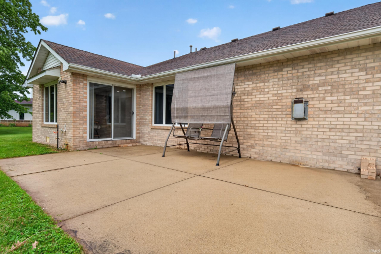 Listing Image 34
