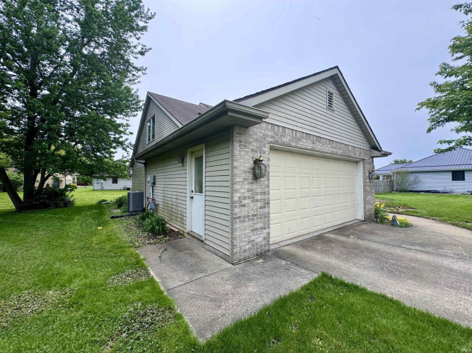 Listing Image 27