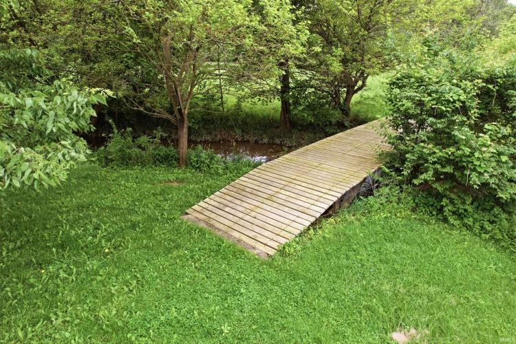 Listing Image 26