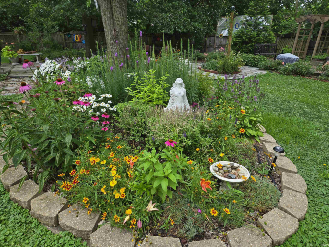 Listing Image 10