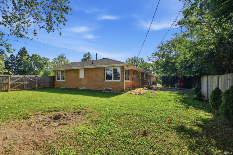 Listing Image 28
