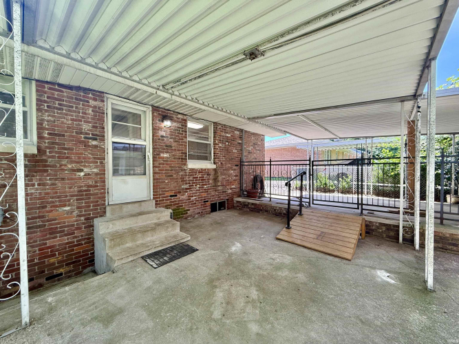Listing Image 25