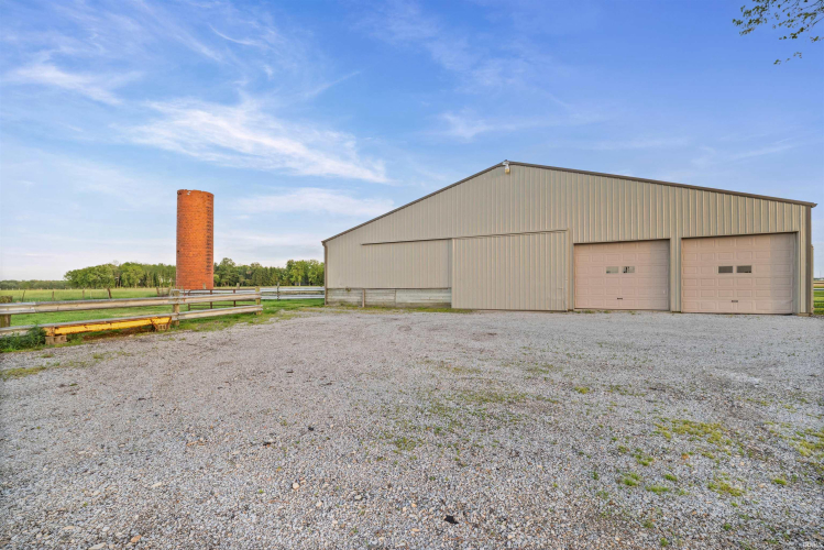 Listing Image 23
