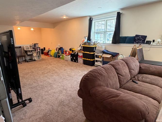 Listing Image 27