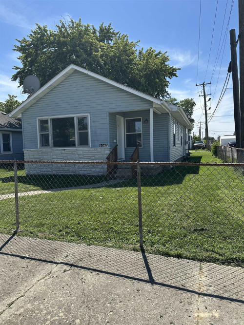 Listing Image 11