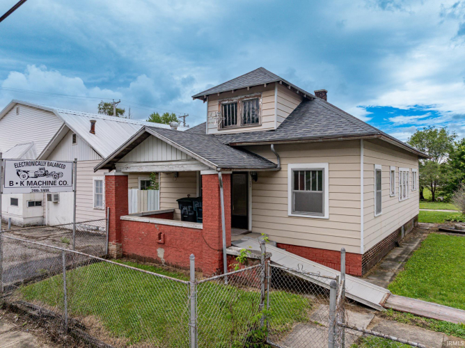 Listing Image 19