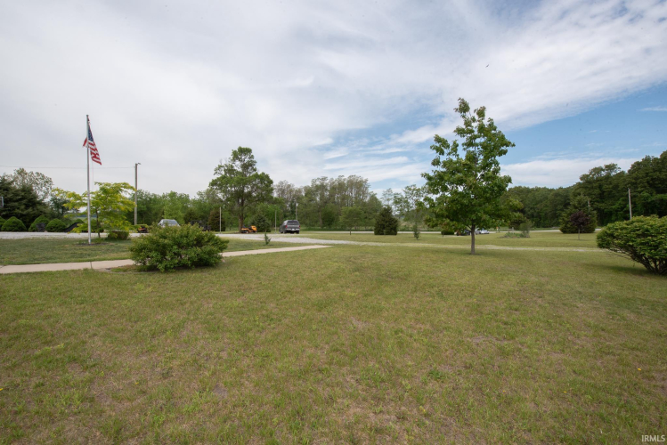 Listing Image 33