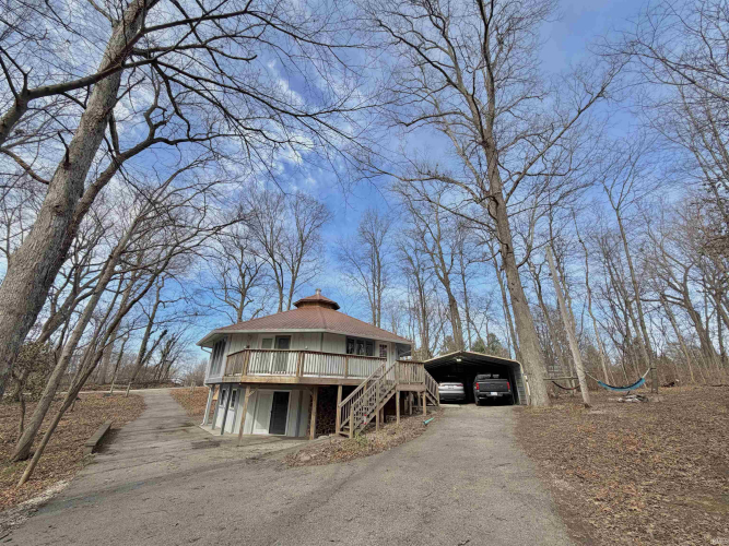 Listing Image 6