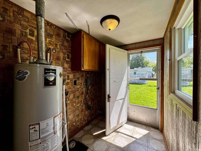 Listing Image 16