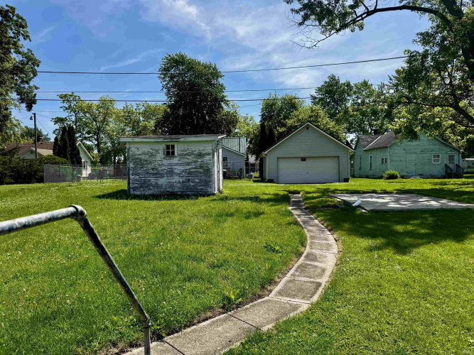 Listing Image 17