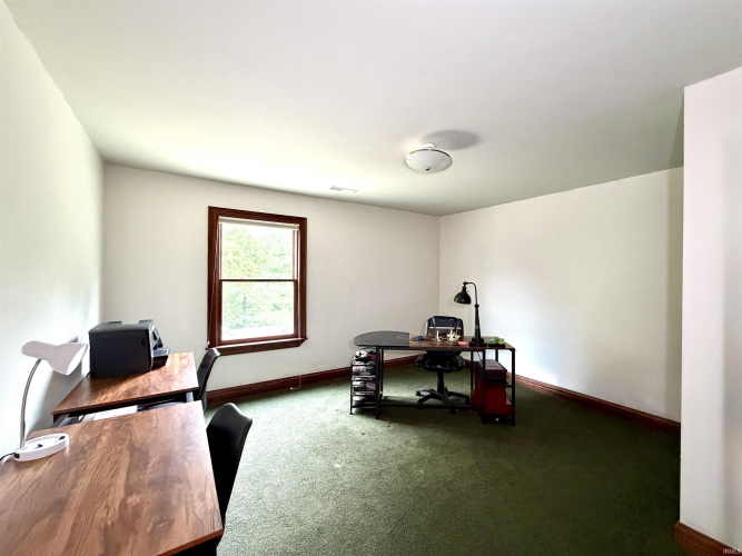 Listing Image 24