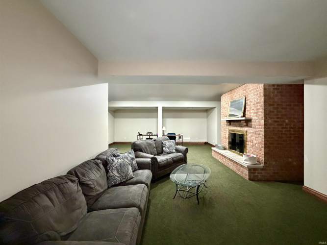 Listing Image 26