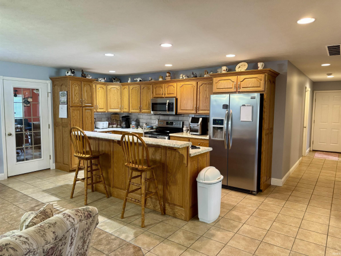 Listing Image 13