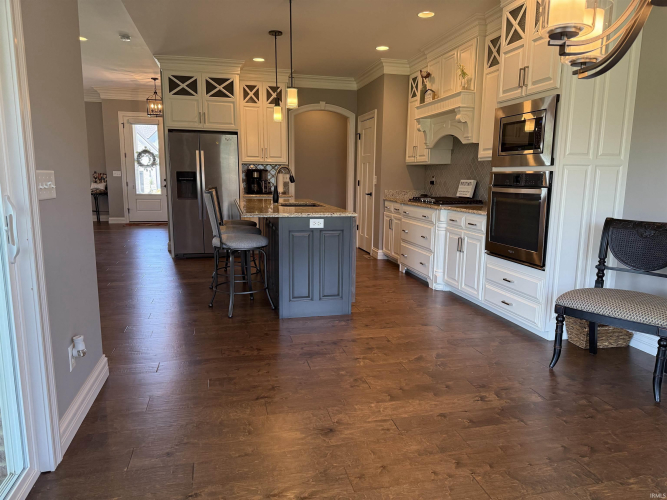 Listing Image 13