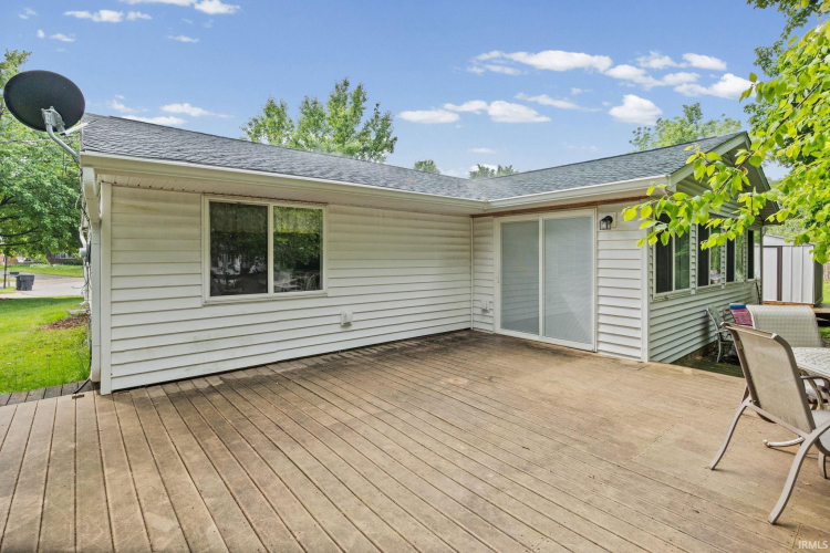 Listing Image 18