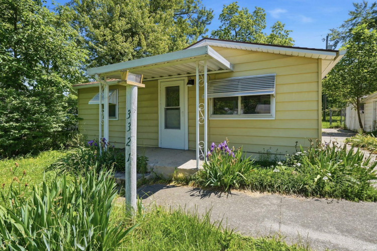 Listing Image 2