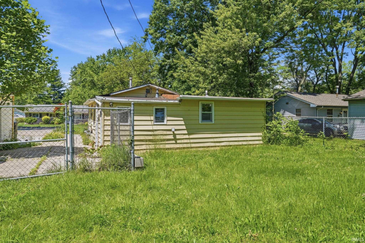 Listing Image 25