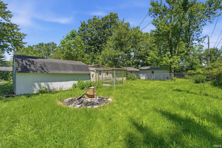 Listing Image 27