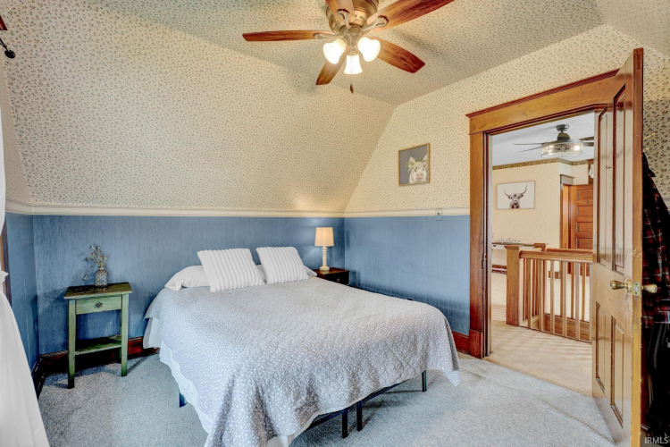 Listing Image 28