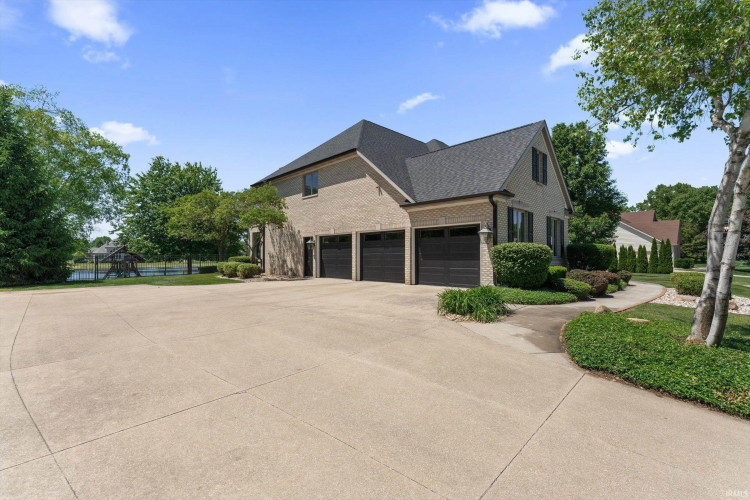 Listing Image 35