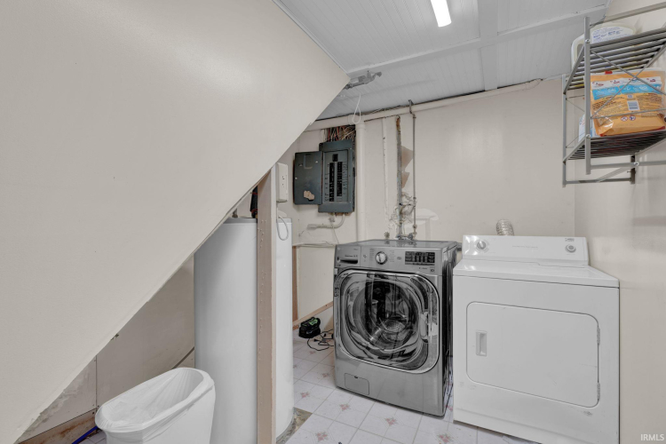 Listing Image 22