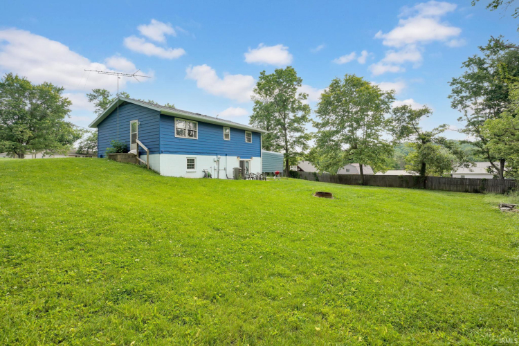 Listing Image 23