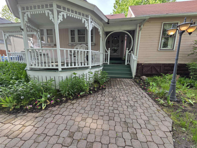 Listing Image 30