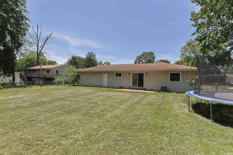 Listing Image 32