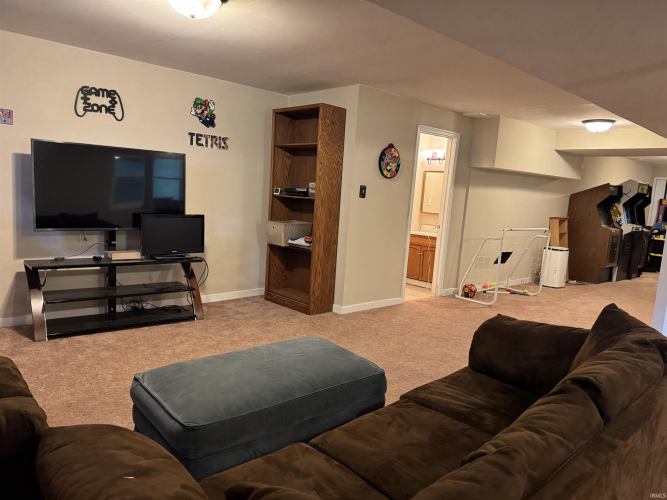 Listing Image 23