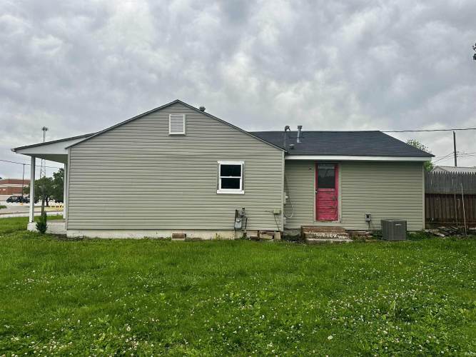 Listing Image 7