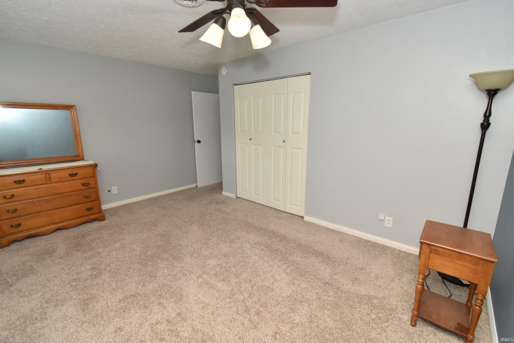 Listing Image 24
