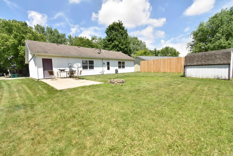 Listing Image 6