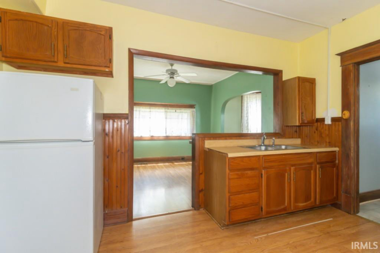 Listing Image 14
