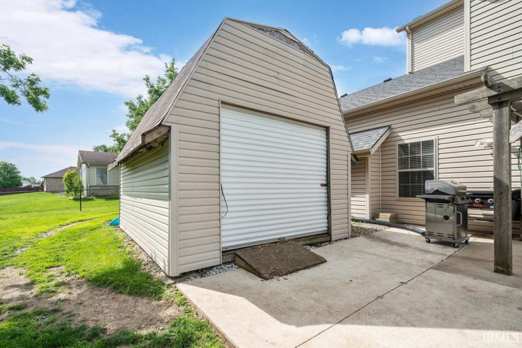 Listing Image 25