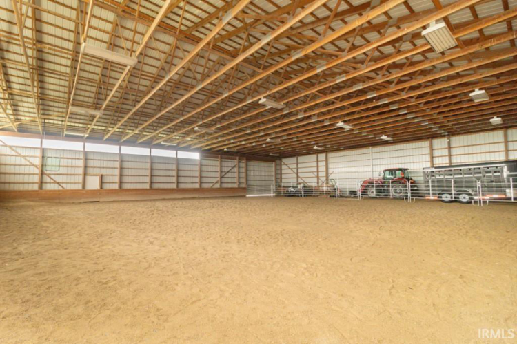 Listing Image 43