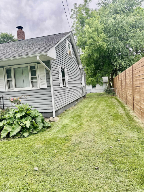 Listing Image 20