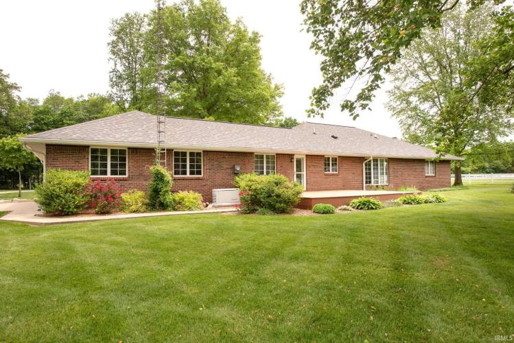 Listing Image 24