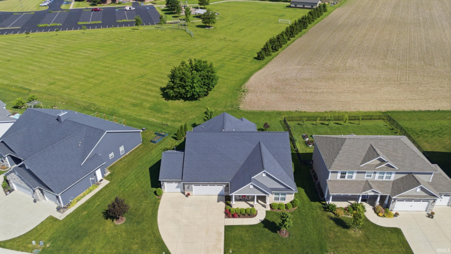 Listing Image 32