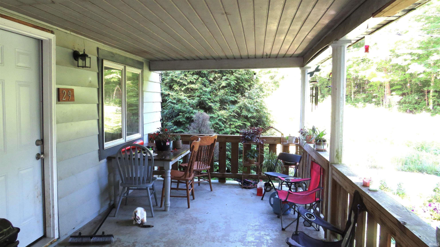 Listing Image 9