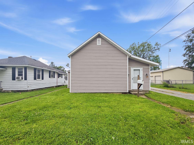 Listing Image 2