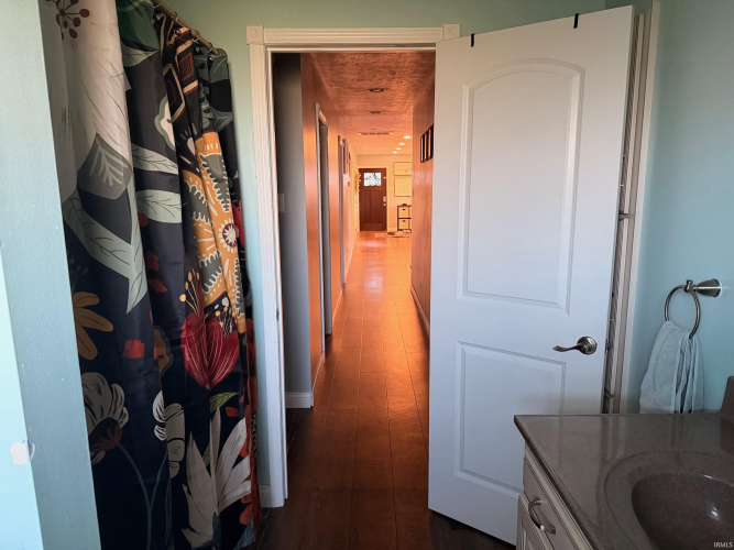 Listing Image 38