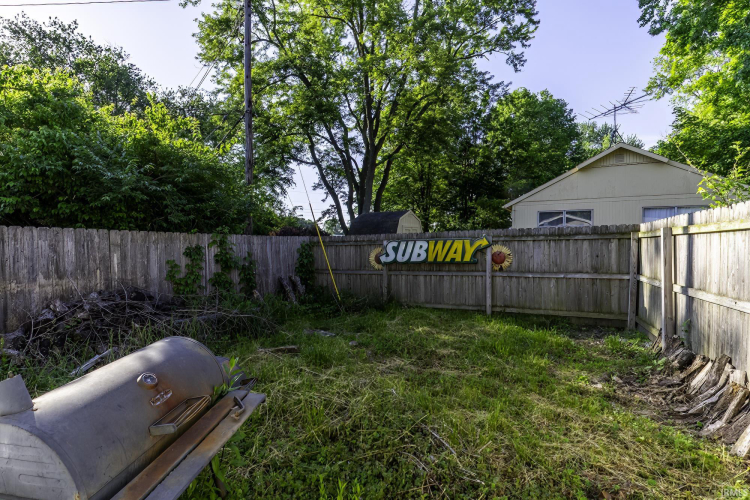 Listing Image 29