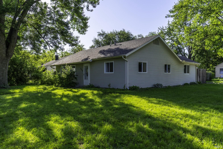 Listing Image 30