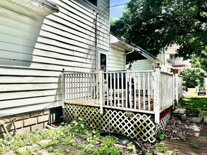 Listing Image 16